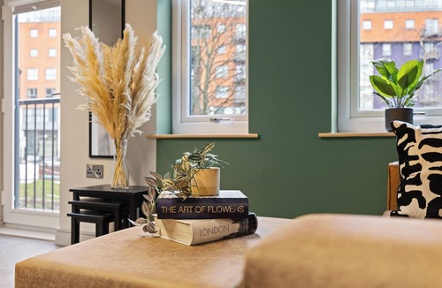 Sheffield Apartment | Premium Studio @ Victoria Court Stay Angels