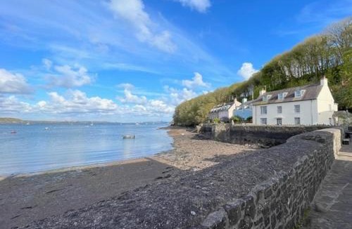 Milford Haven House | Priory Stream, Lower Priory, Pembrokeshire