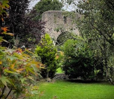 Milford Haven House | Priory Stream, Lower Priory, Pembrokeshire