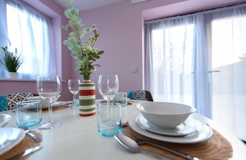 Ely Apartment | Private 2 Bed Escape with Huge Parking