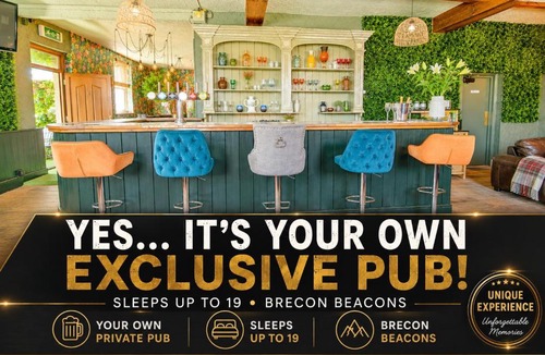 Coelbren House | Private Pub-Group Stays Brecon Beacons Alderfalls