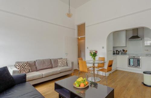 Harwich House | Quayside Apartment