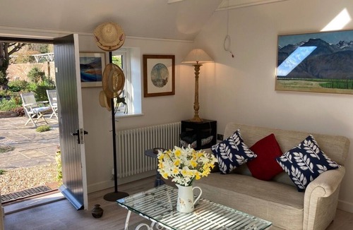 Sidlesham Cottage | Quayside Cottage