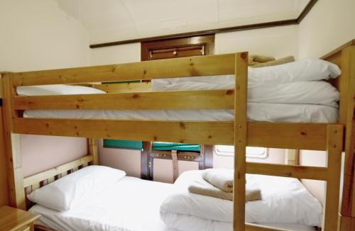 Stowmarket House | Railway Carriage Two - E5601