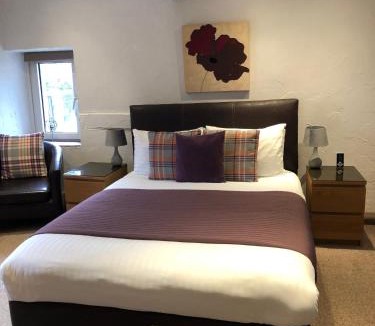 Castleton House | Ramblers Rest