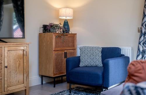 Sandsend House | Rambling Rose