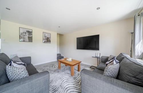 Brigg House | Raven Lodge