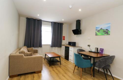 Charnock Richard House | Raven Lodge