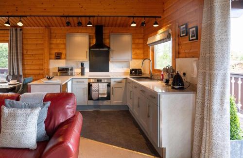 Rockcliffe House | Ravens Craig