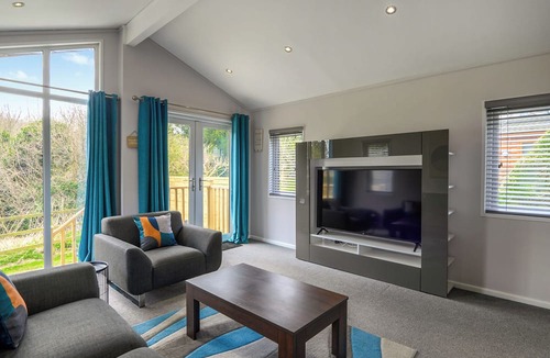 Raywell Ski Chalet | Recently upgraded to include Tilt and turn Gazebo over hot tub.