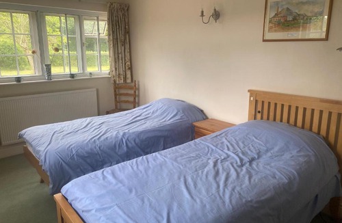 Brailes House | Rectory Bungalow Holiday Apartment