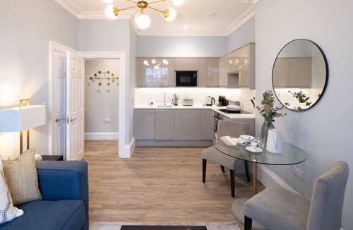Clifton Apartment | Redmayne House