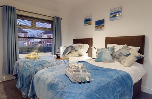 Forsbrook Apartment | Redwood