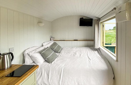 Haddiscoe House | Reed View