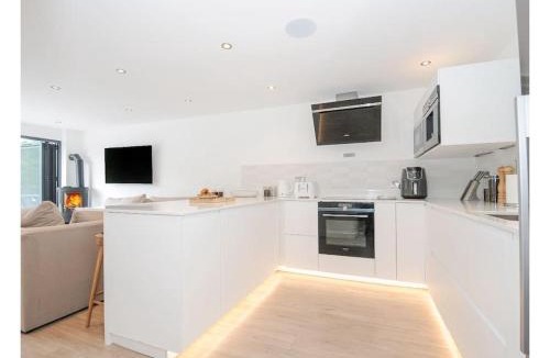 Millendreath House | Refurbished Beach Lodge