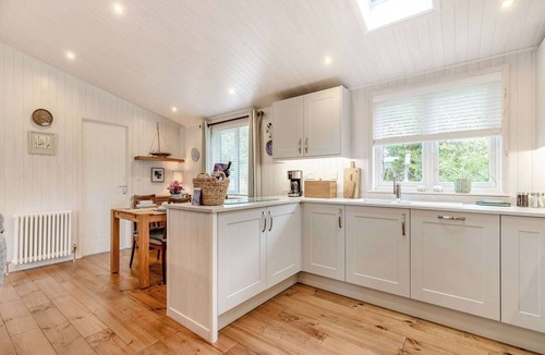 Willington Cottage | Relax and refresh with a stay at Rosemary Lodge.