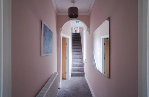 Burnley House | Relax at Raglan Burnley 3BR Home with Parking