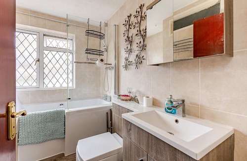 London Borough of Bromley House | Rest & Nest