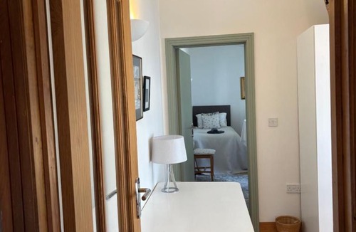 Beccles House | River Garden View