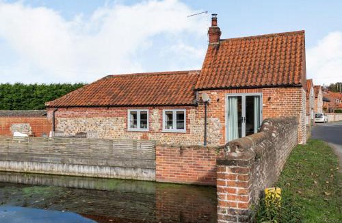 Gimingham House | River View