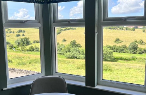 Keynsham Apartment | River View
