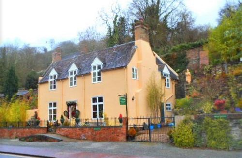 Ironbridge Bed & Breakfast | Riverside Bed & Breakfast