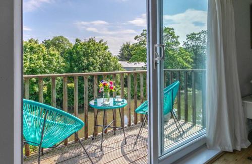 Rye House | Riverside