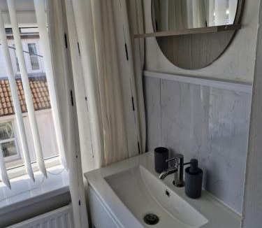 Blackpool Town Center Bed & Breakfast | Rocklea Hotel