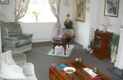 Collingham House | Room-large Home in Prime Location for al