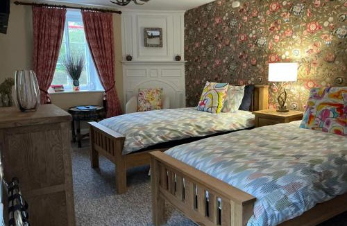 Kingswood Bed & Breakfast | Rorrington Hall