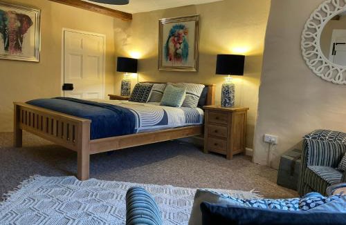 Kingswood Bed & Breakfast | Rorrington Hall