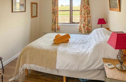 Woodbridge House | Rose Chalet