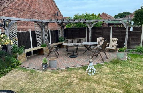 Ludham House | Rose Cottage