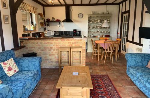 Iden House | Rose Cottage