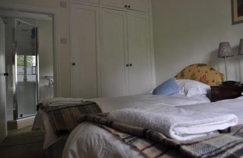 Fourstones Near Bentham Bed & Breakfast | Rose Cottage