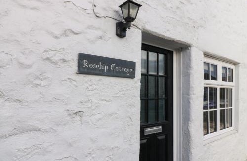 Bellingham House | Rose Hip Cottage
