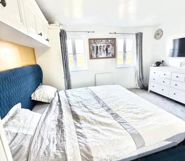 Haverhill House | Rose home