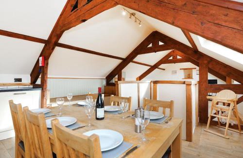 Barnstaple House | Rowan - Ukc9527