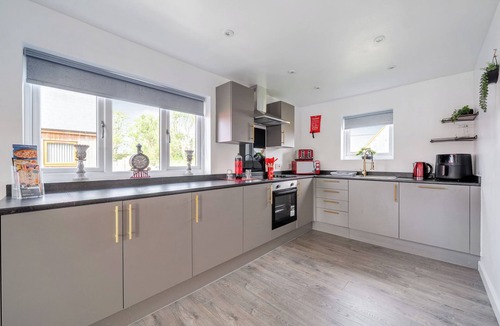 Brigg Cottage | RUBY RED, family friendly, country holiday cottage in Brigg