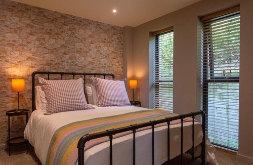 Mabe Villa | Russet Barn