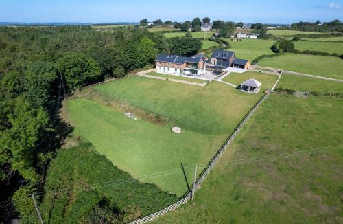 Llanddeiniolen House | Rynys