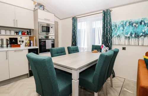Bacton House | Sand & Serenity, Bacton