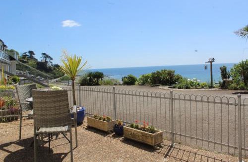 Seaton House | Sandcastles - Mount Brioni