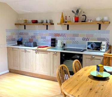 Holsworthy House | Sandpipers Cottage - Devon Sleeps 4, Garden, rural, Dog friendly