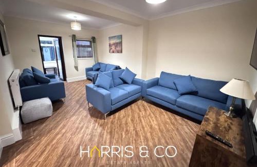 Thornton-Cleveleys House | Sandringham & Spa Villa