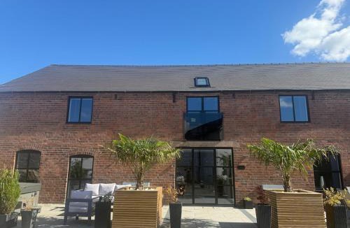Albrighton House | Sandstone Grange