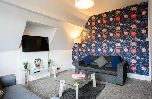 Moseley Apartment | SAPPHIRE Suite Moseley Mews, Birmingham By STAE-Homes