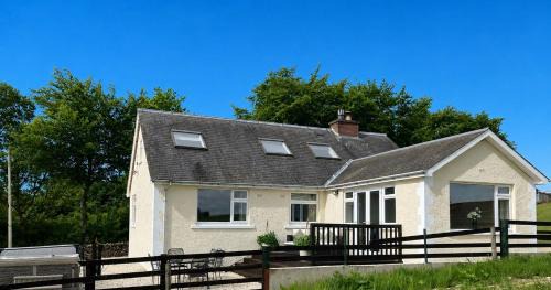 Melrose House | Satchells Cottage