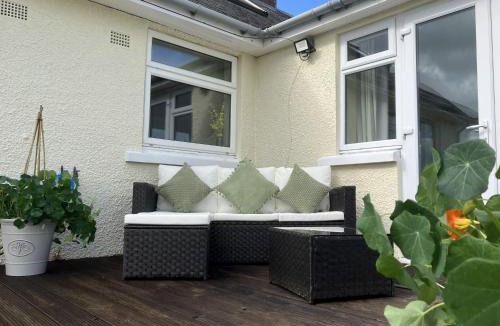 Melrose House | Satchells Cottage