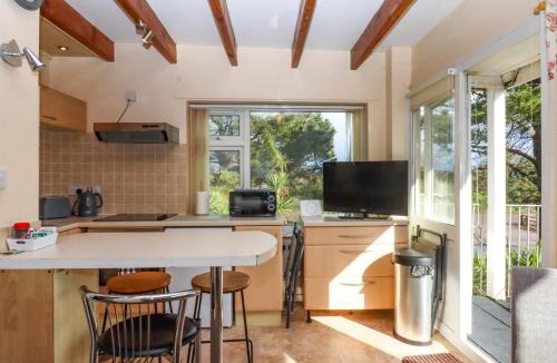 Dawlish Warren Apartment | Sea Glimpse